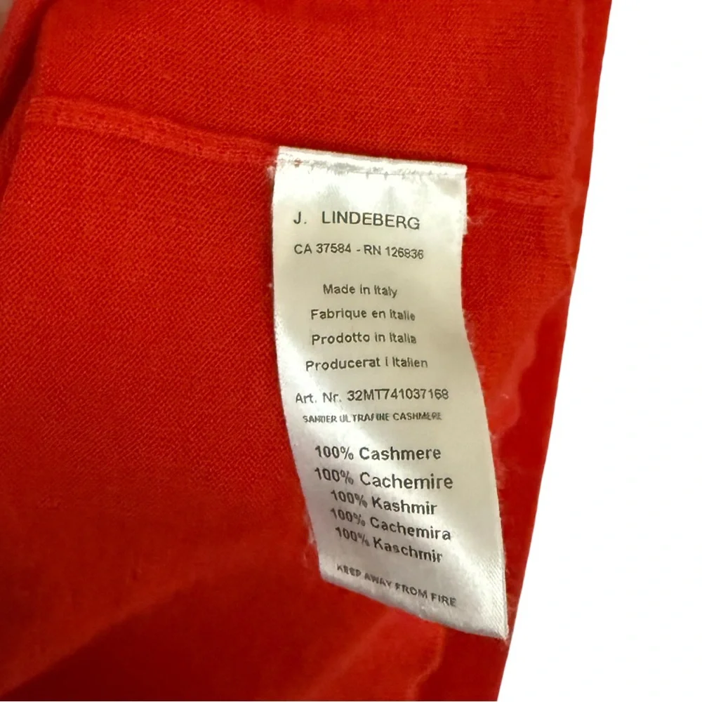 J.Lindeberg Red 100% Cashmere Crewneck Sweater – Size M – Made‎ in Italy